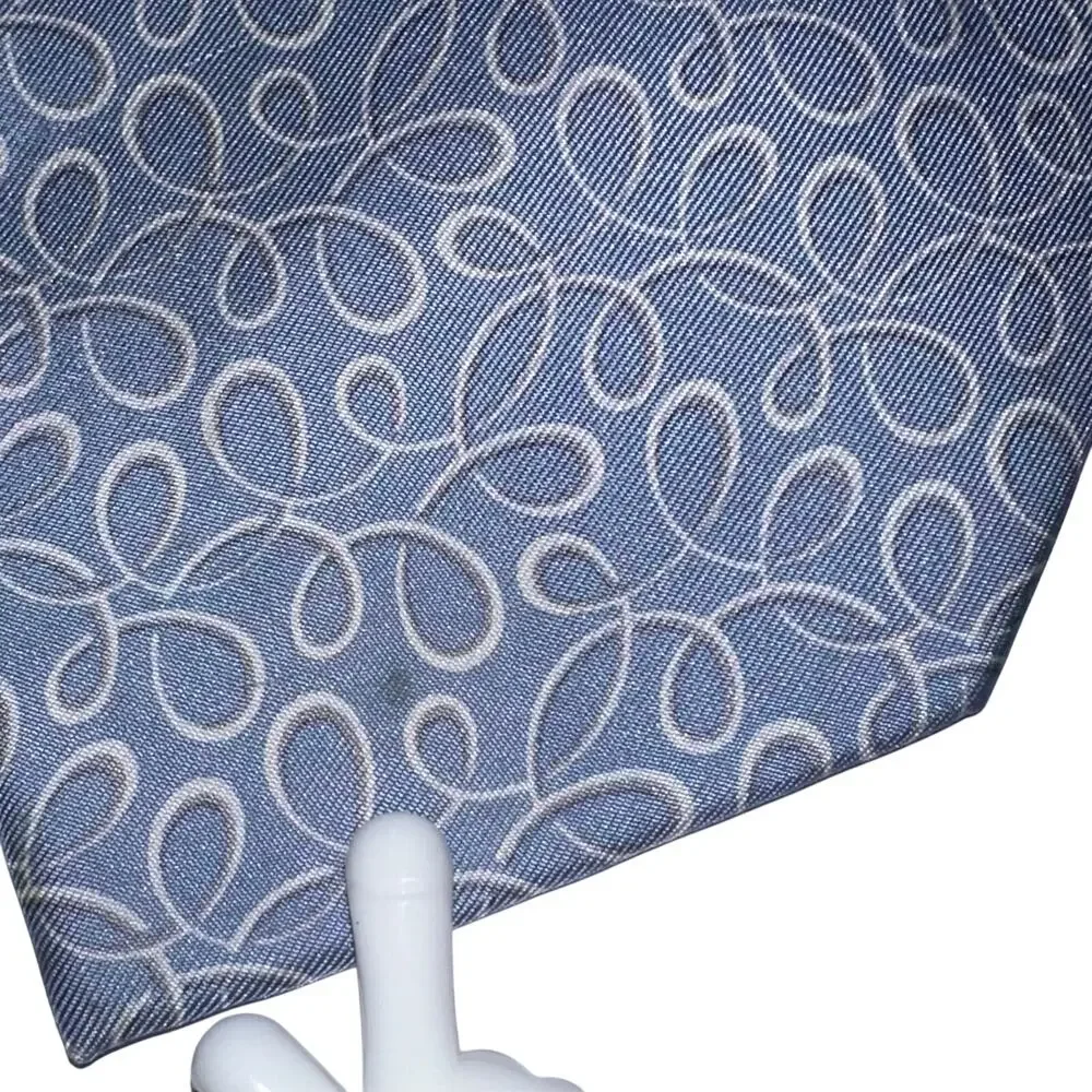 Gucci Light Blue Swirl 100% Silk Designer Tie